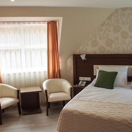 Hotel Green Valley Savsat Bagian luar foto
