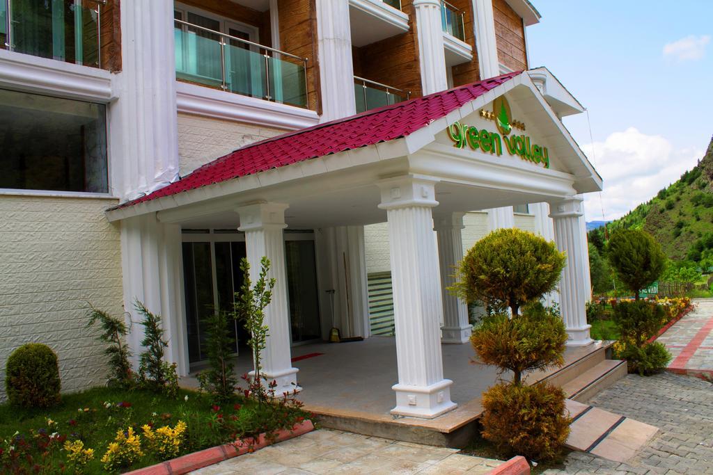Hotel Green Valley Savsat Bagian luar foto